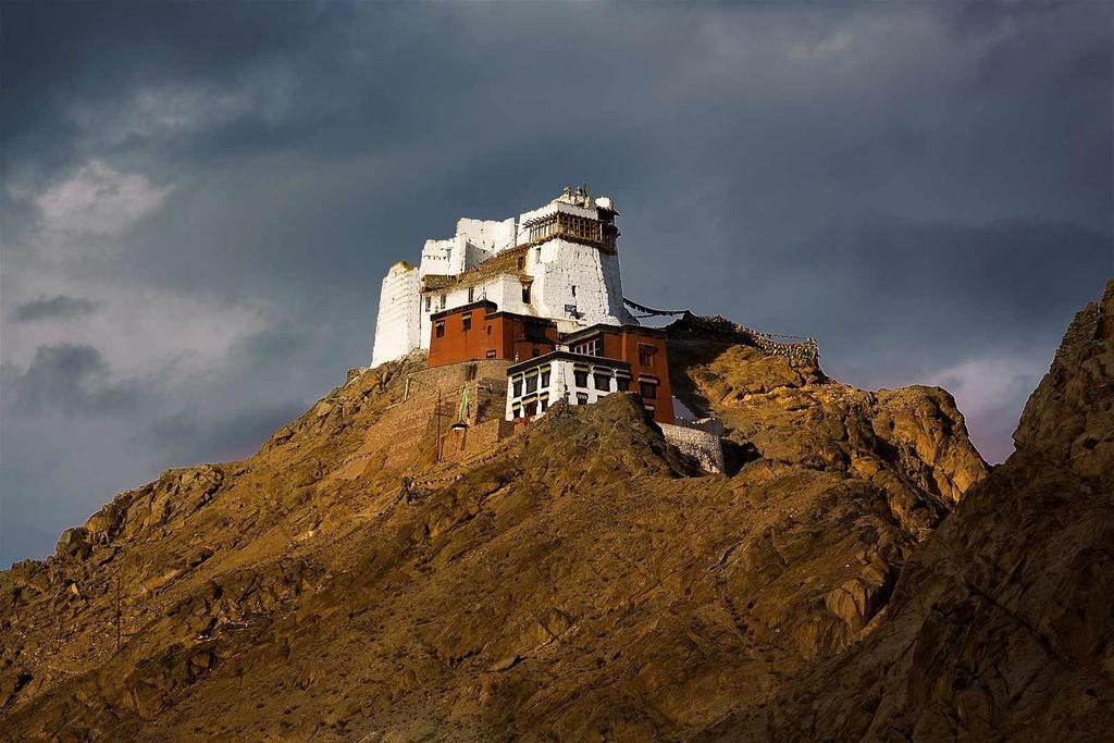 Travellers House Hotel Leh Zewnętrze zdjęcie